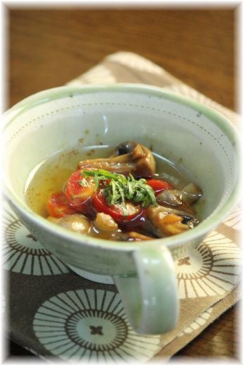 お醤油アヒージョ。 と 献立。