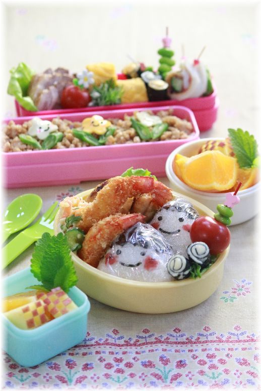 お昼弁当・夜弁当。