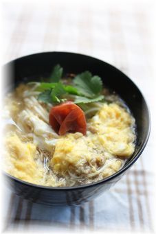 梅おかか の 親子うどん。 と朝御飯。