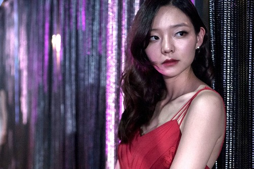 ハイヒールの男02