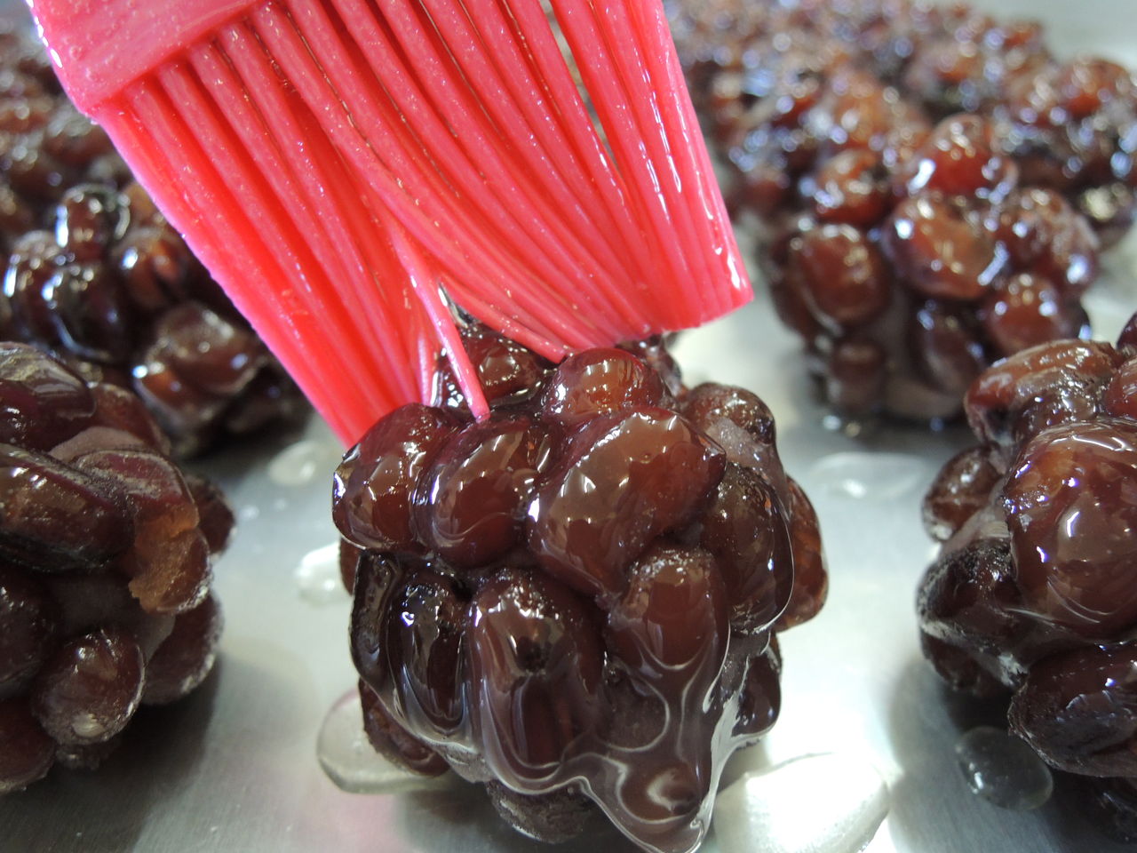 水芭蕉 ミズバショウ の上生菓子 を考える のと屋は能登で和菓子を考える の心 水芭蕉 ミズバショウ の上生菓子 を考える のと屋は能登で和菓子を考える の心