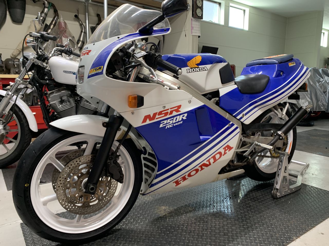 NSR250R(MC21)純正マグテックリヤホイール 【公式通販】