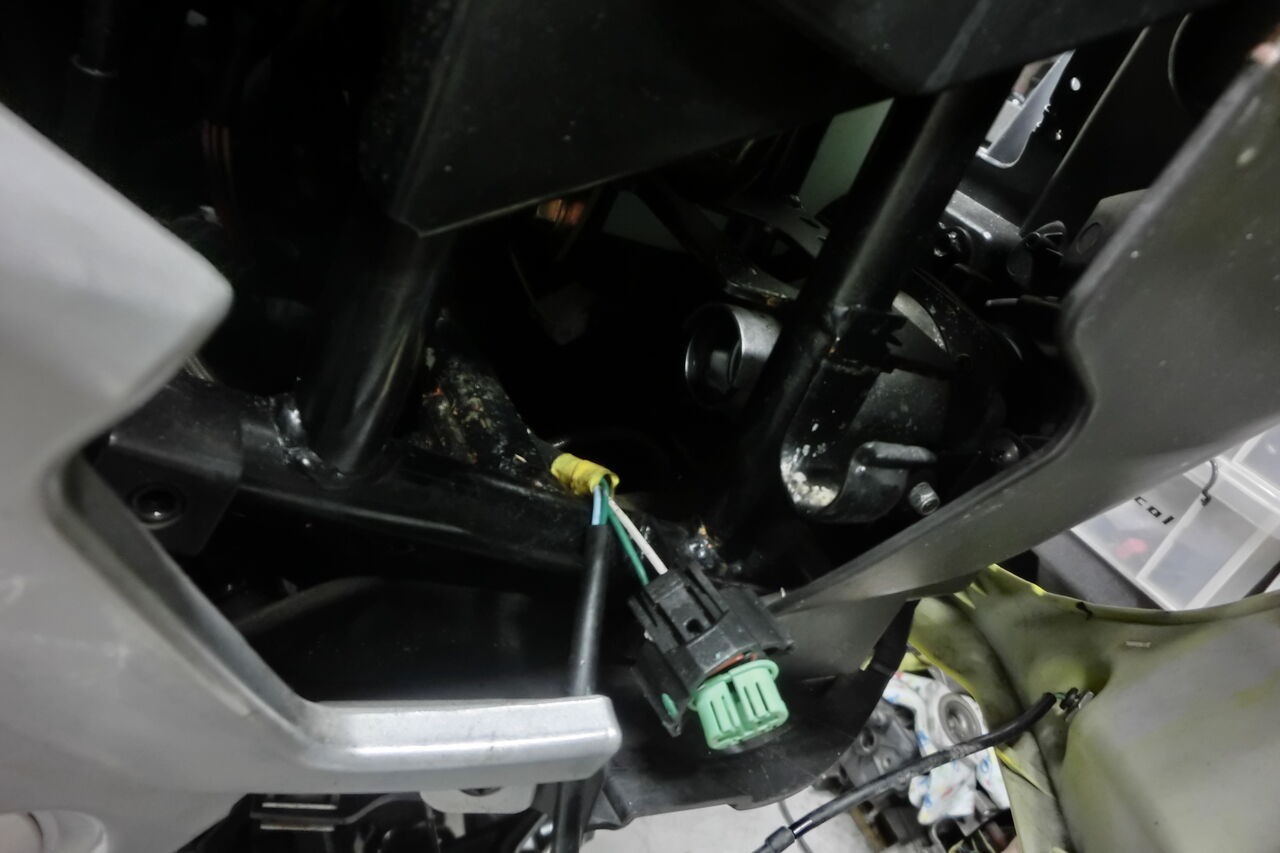 アディバ　AD200　SYMエンジン　実働　要メンテ　屋根ルーフ装備