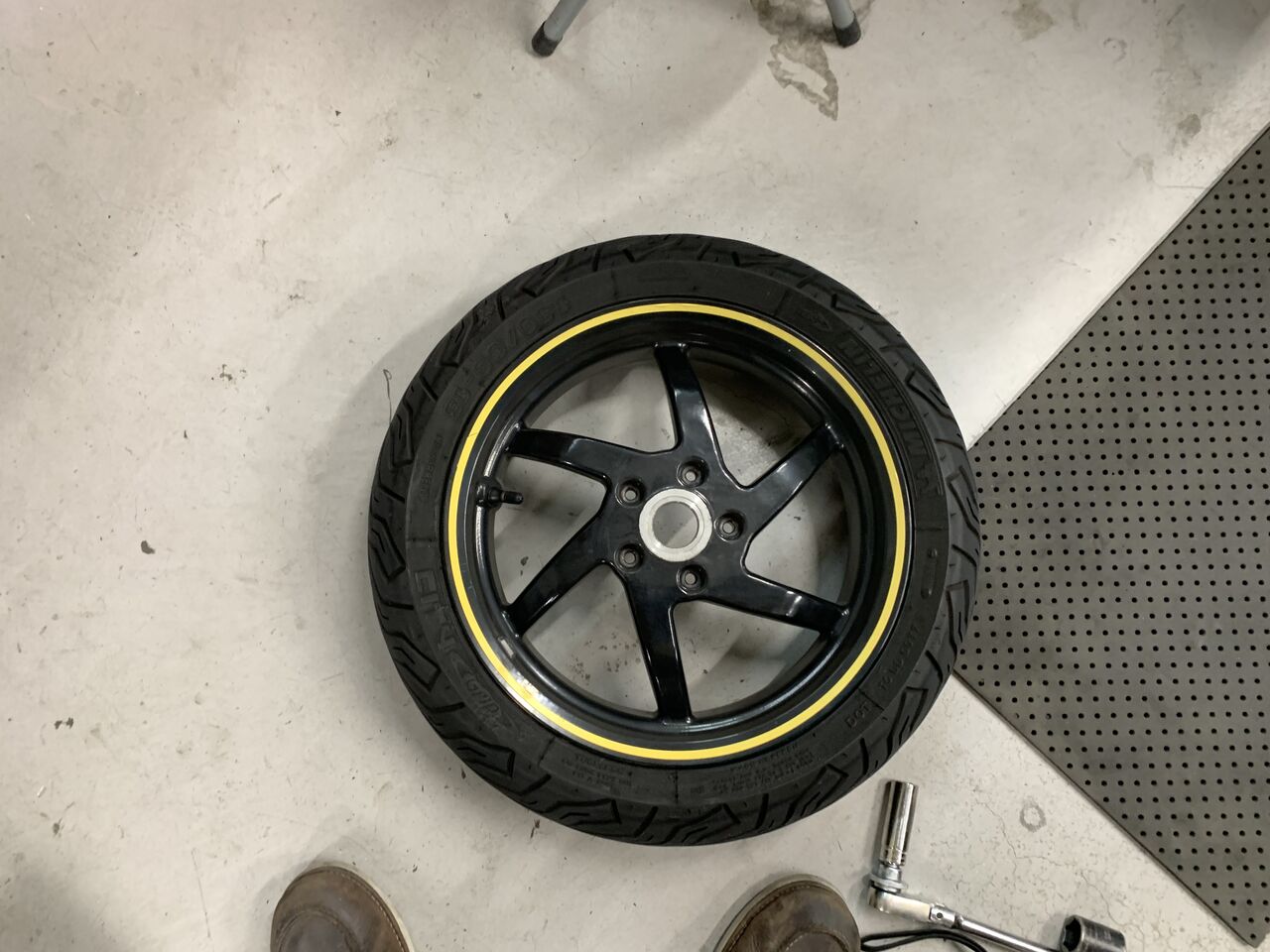 ジレラ ランナー ST200 前後タイヤ交換、キャブレターセッティング