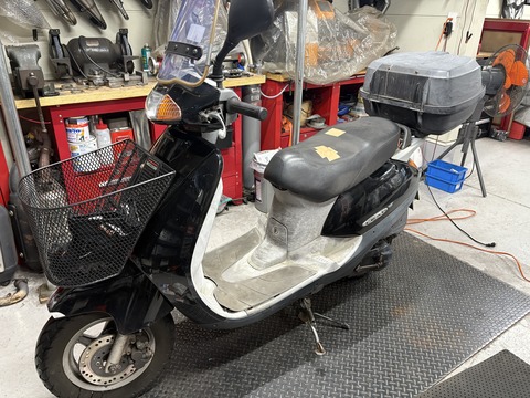 ホンダ リード100 JF06 駆動系＆セルモーターO/Hします 