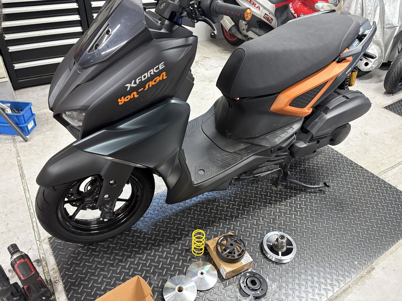 シグナスグリファス 237cc 駆動系の見直し＆点検。あとメーター