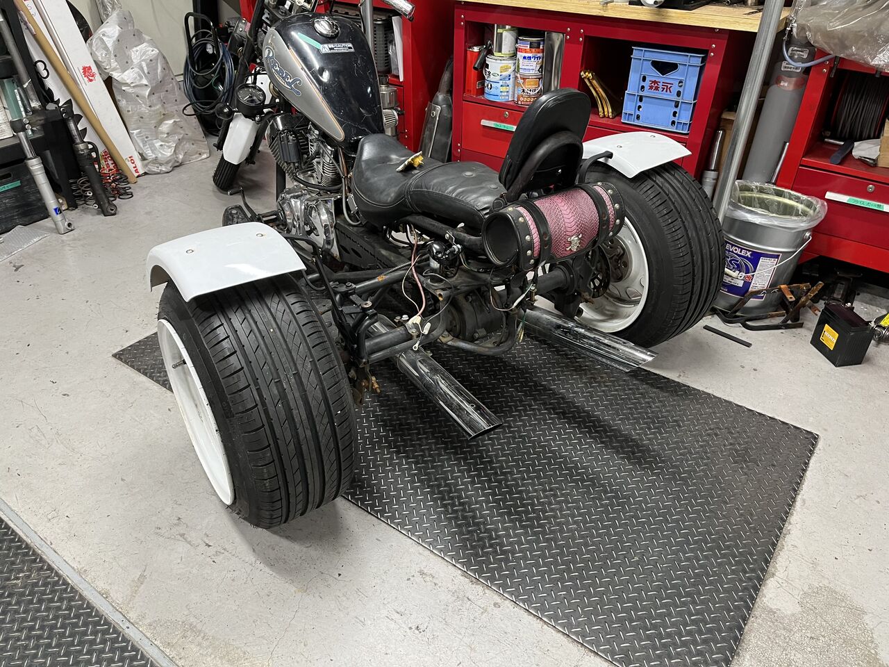 中華トライク アメリカン？トライク リアフェンダー作成＆社外メーター