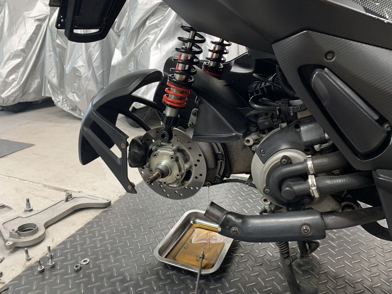 ジレラ ランナー ST200 前後タイヤ交換、キャブレターセッティング