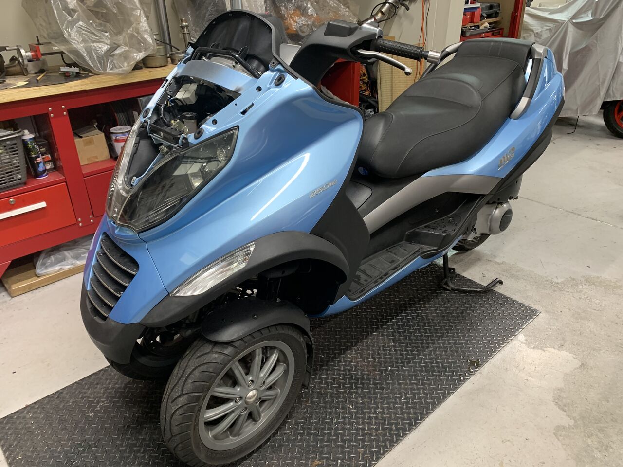 ピアジオ Mp3 250 エンジン掛からずトラブルシューティング カスタムバイクショップyon Sign ピアジオ Mp3 250 エンジン掛からずトラブルシューティング カスタムバイクショップyon Sign