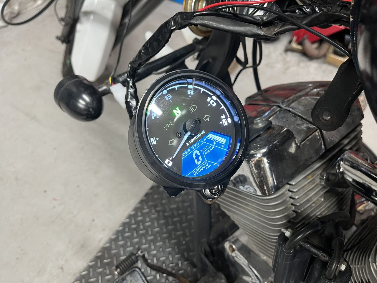 中華トライク アメリカン？トライク リアフェンダー作成＆社外メーター