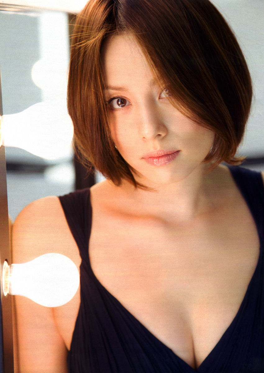 米倉涼子 Ryouko Yonekura 米倉涼子 セミヌード セクシー エロ画像まとめ 米倉涼子 Ryouko Yonekura 米倉涼子 セミヌード セクシー エロ画像まとめ