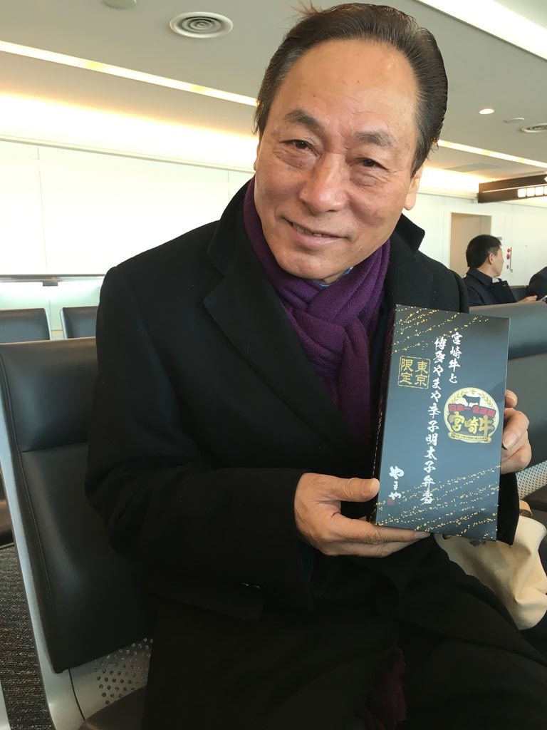 空弁】宮崎牛と博多やまや辛子明太子弁当 : ヨネスケの駅弁！空弁！食べて答弁！！