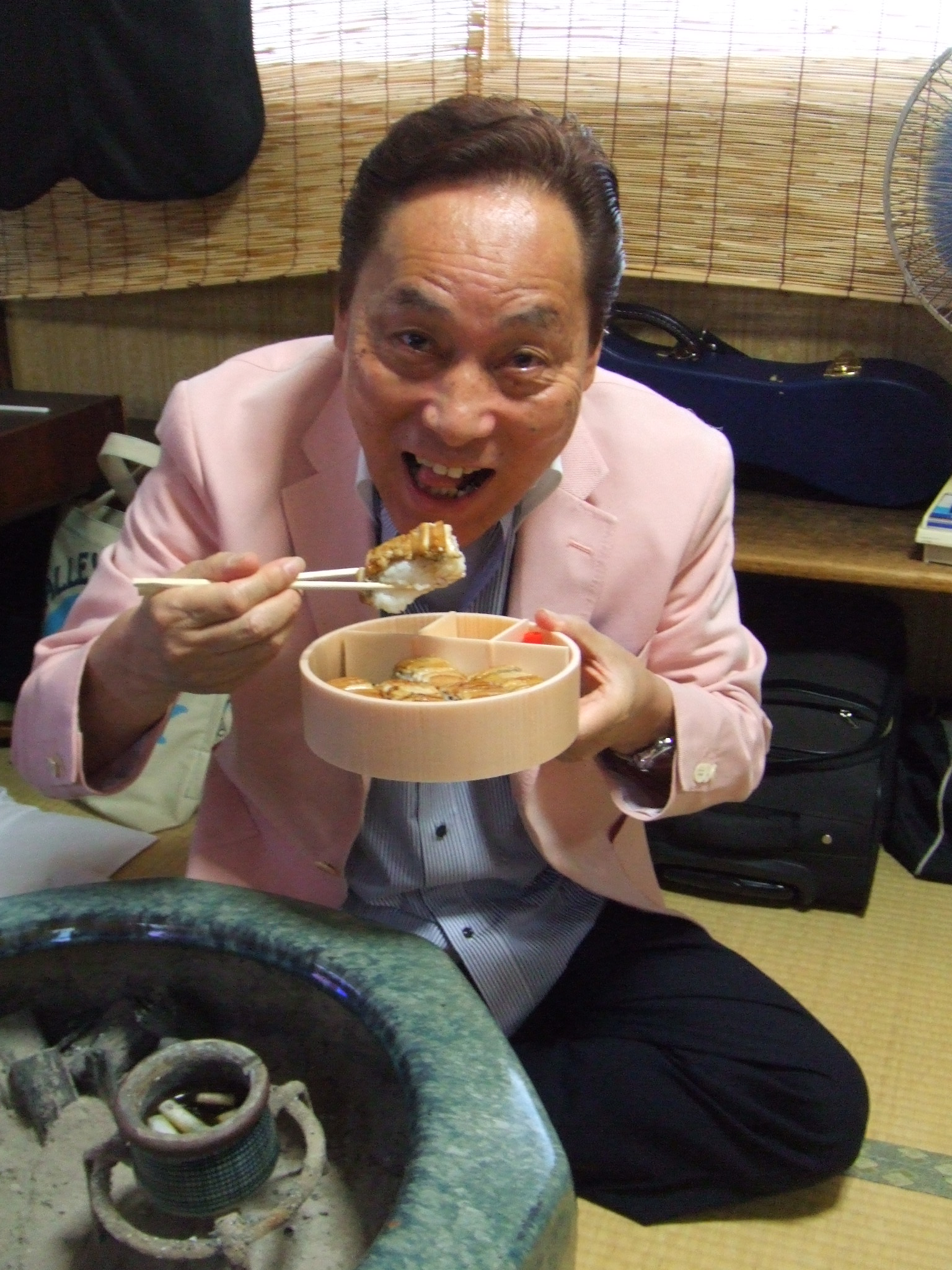 駅弁 手造り 江戸前 名代あなごすし ヨネスケの駅弁 空弁 食べて答弁