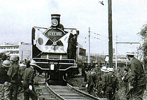 SLばんえつ物語号」運転開始記念日 1999.4.29 ② ～品川駅で毎日聴ける