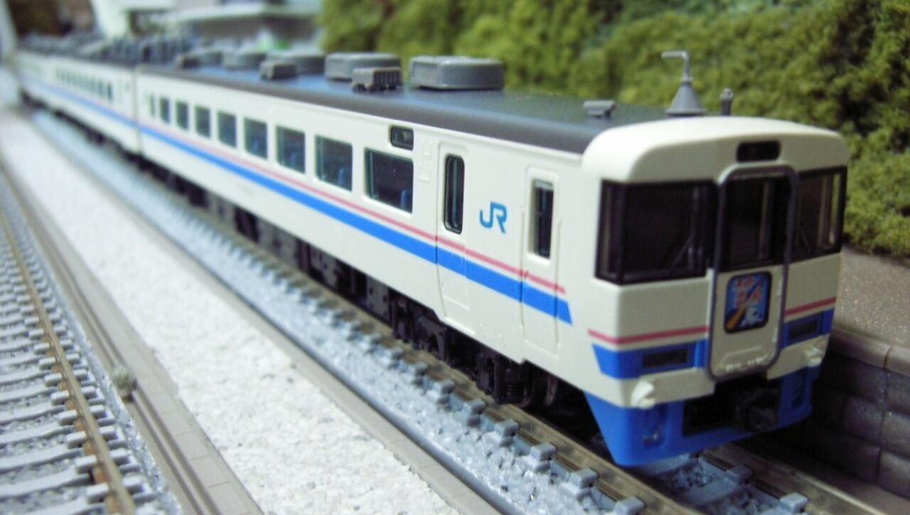 思い出のスナップ・485系 特急「スーパー雷鳥」号 : 波浪規定の部屋