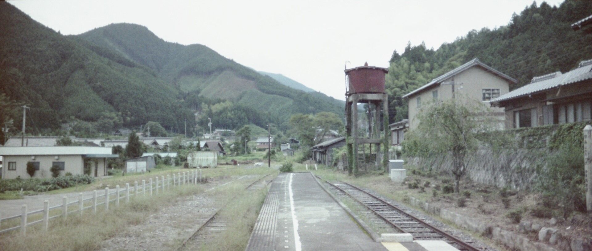 伊勢　素人流出 海イセ】キハ11 0番台車がいた頃 の 名松線 ～２度廃止を免れた幸運路線～ : 波浪規定の部屋