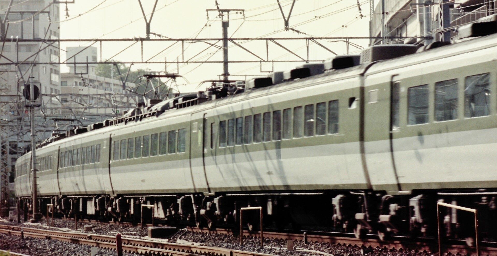 長ナノ 489系「あさま」号 ～交流区間と縁切りした交直両用車