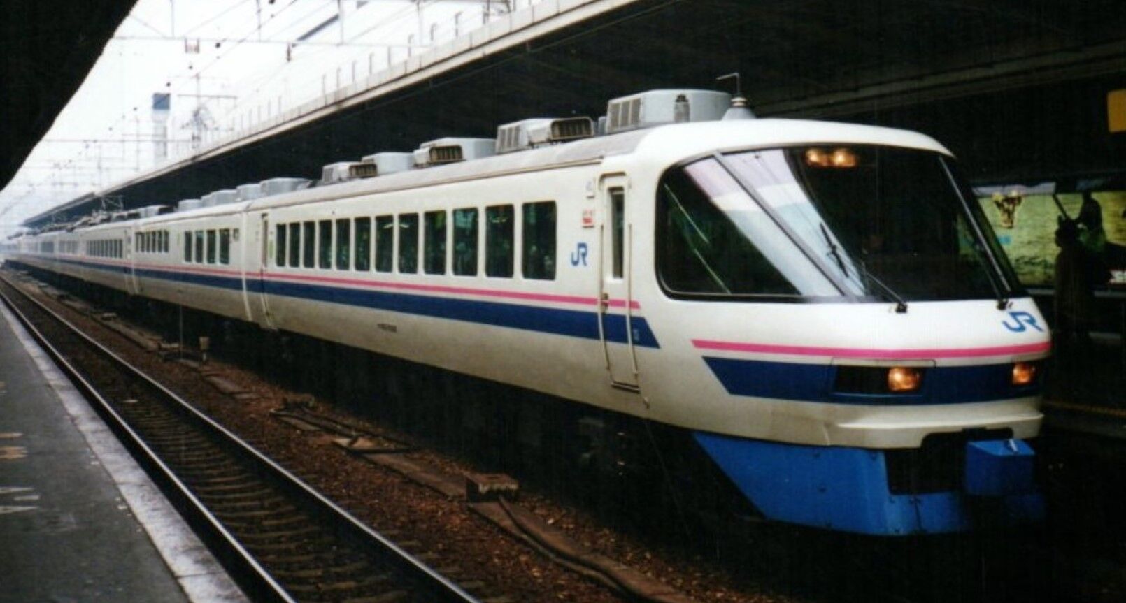 485系スーパー雷鳥 jrw485_02F07_07_tsc481-2002.jpg