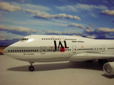 J13