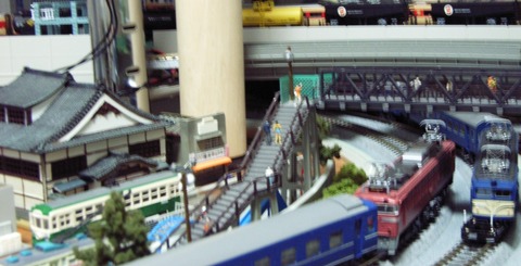 Nゲージ_トラス形跨線橋_5