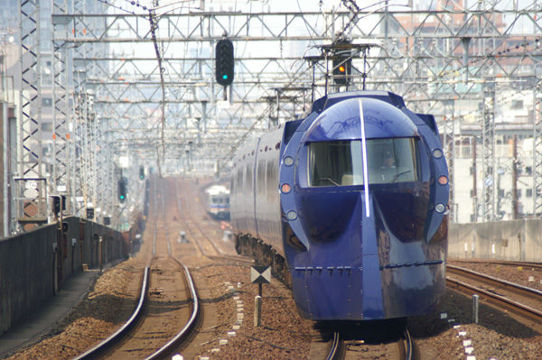 南海の看板列車空港特急ラピート : 関西中心の鉄道写真 南海の看板列車空港特急ラピート : 関西中心の鉄道写真
