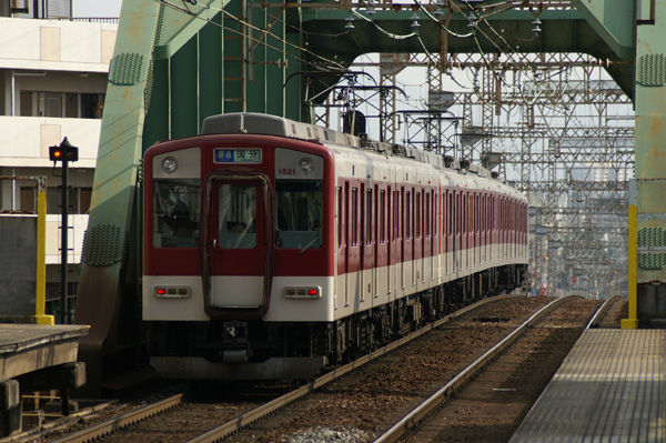 近鉄大阪線の普通電車と初代VVVF制御車 : 関西中心の鉄道写真