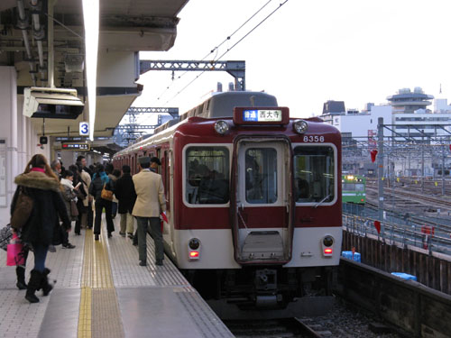 阪神線へは入らない近鉄奈良線・京都線用通勤型 : 関西中心の