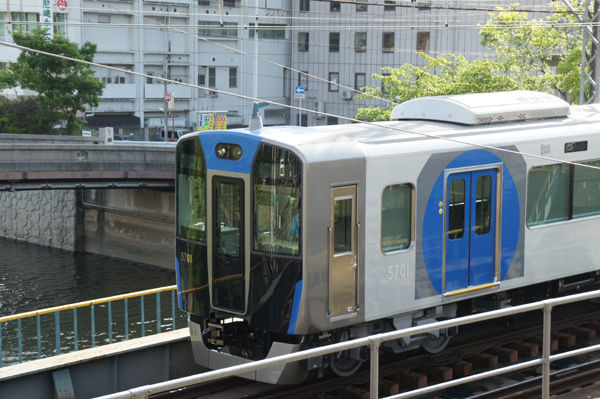 新しいジェットカー阪神5700系 関西中心の鉄道写真