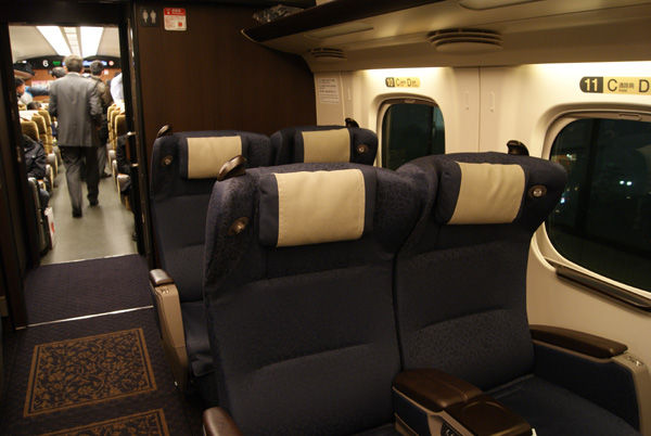 大阪から鹿児島へ九州新幹線活躍中 関西中心の鉄道写真