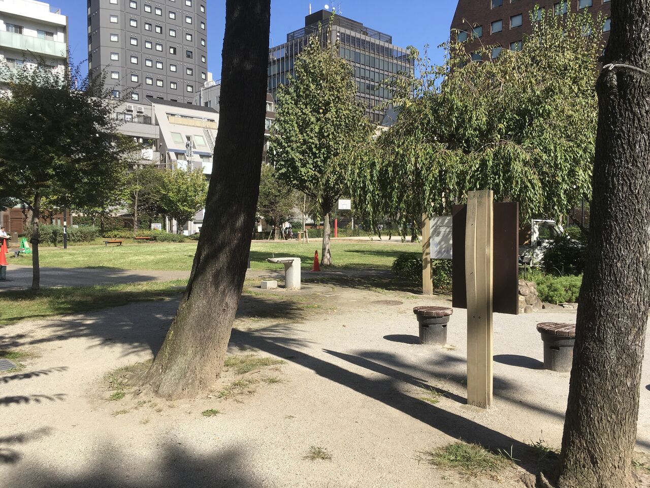 港区立南桜公園 西新橋 公園ブログ 港区立南桜公園 西新橋 公園ブログ