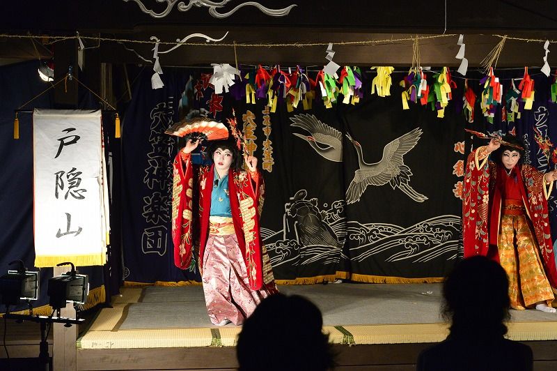 吉舎町 辻八幡神社 神楽奉納 三次市穴笠神楽団 ヨレヨレライダーのどたばた日記