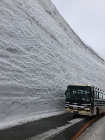 916EFD02-3DB9-4AD1-ABAD-F98065DE47D0