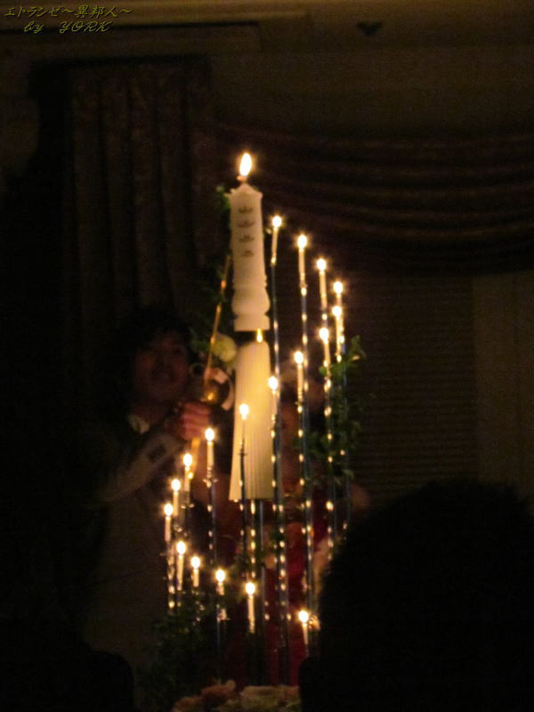 2790WeddingCandle120519