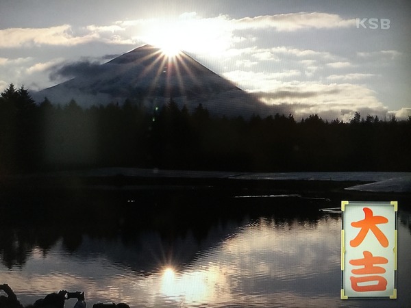 43639BD6-0F52-4EAE-A5E9-D59E46750C3F