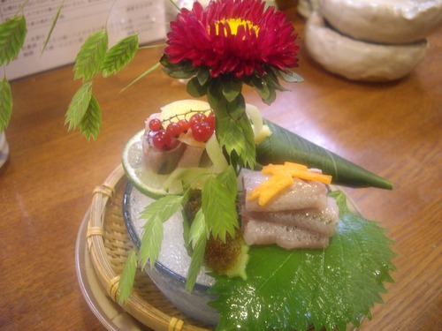 『長屋』(新橋)鰯の刺身