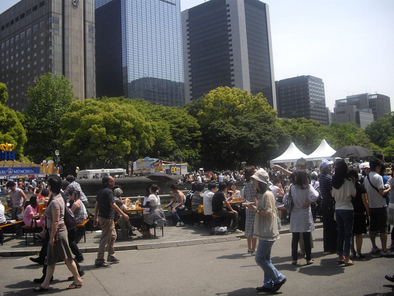『日比谷オクトーバーフェスト2011』会場風景