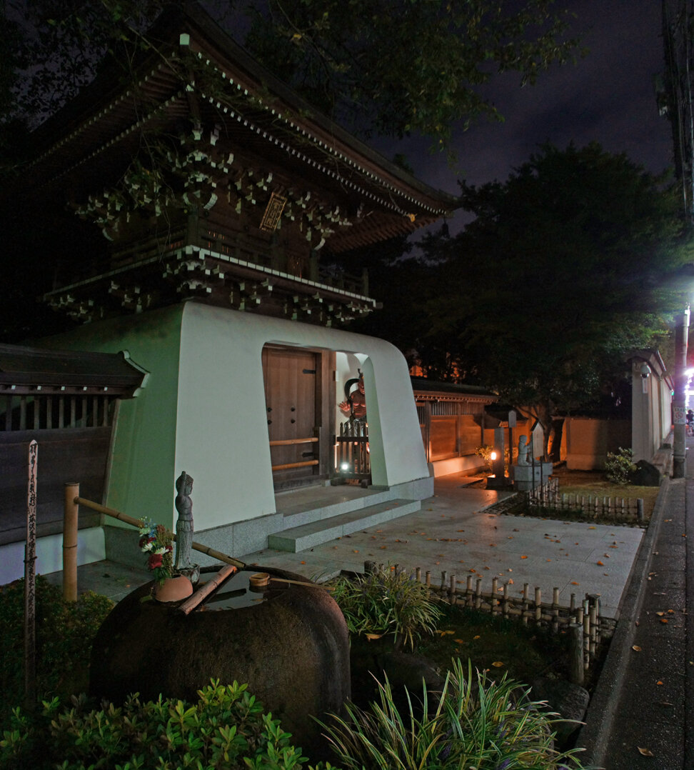 夜散歩のススメ3271 美しく光る竜宮門 大正寺 夜散歩のススメ 夜散歩のススメ3271 美しく光る竜宮門 大正寺 夜散歩のススメ