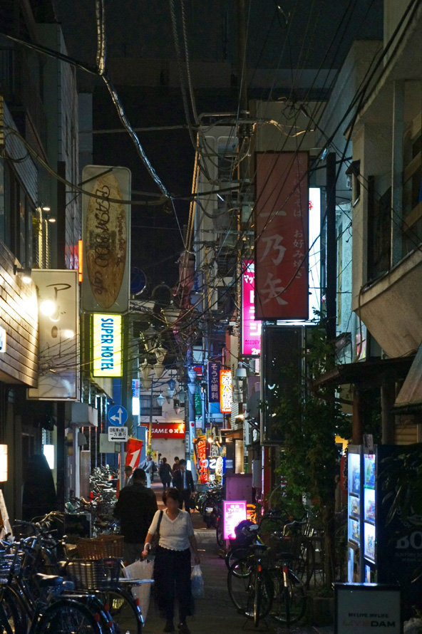 夜散歩のススメ1751 新小岩アケード街の裏道 夜散歩のススメ