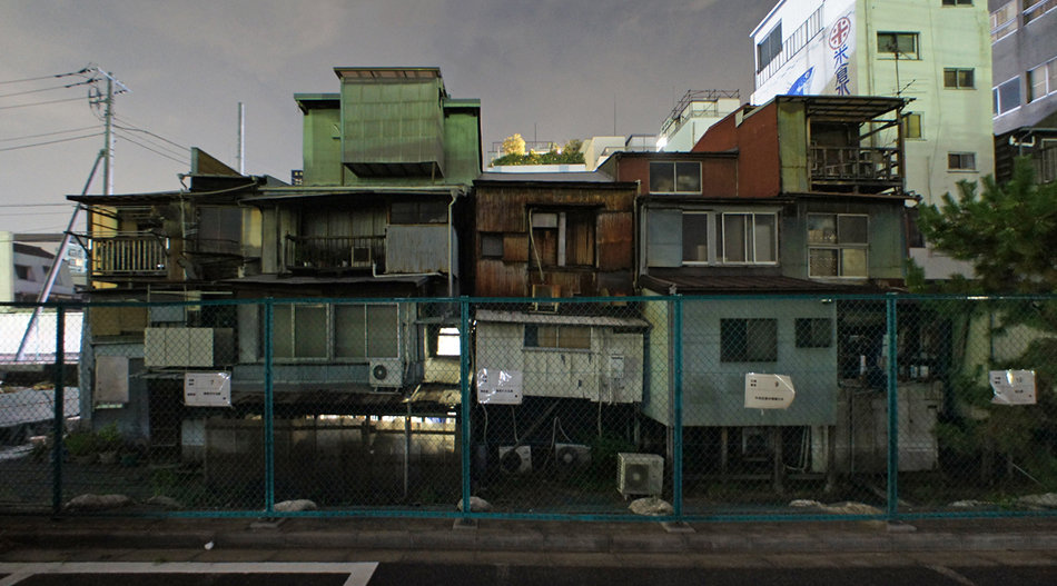 貧乏バラック街 – 大阪 貧民窟 有名 : 復興の風 1959年 基町 肩寄せ合う「原爆スラム」 – OHMZAW