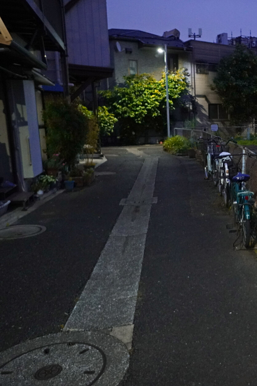 夜の散歩 hqdefault.jpg