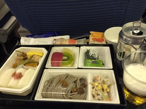 機内食