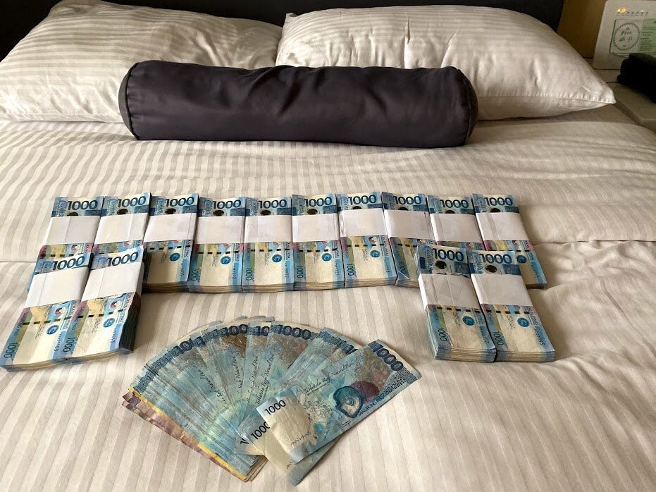 両替 150万ペソを日本円に替えてみた ネコオヤジの呟き 両替 150万ペソを日本円に替えてみた ネコオヤジの呟き