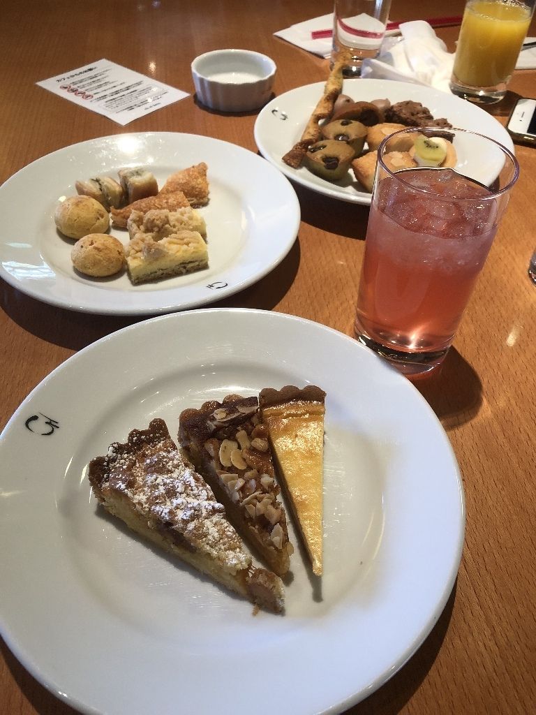 守山 クラブハリエのケーキバイキング にょきりんの日記