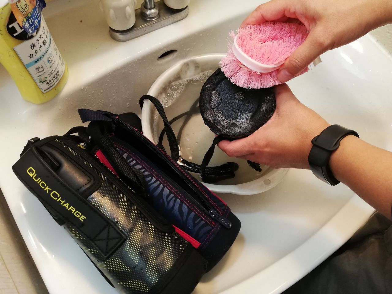 サーモスの水筒カバーの洗濯どうしてる キレイにするコツ 節約ママのこだわり掃除