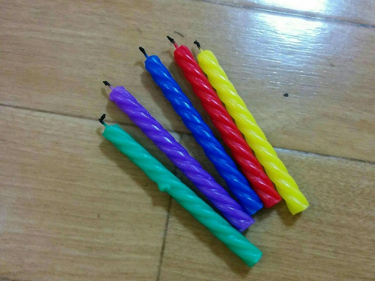 捨てたらもったいない 余ったロウソクの賢い使い方 節約ママのこだわり掃除