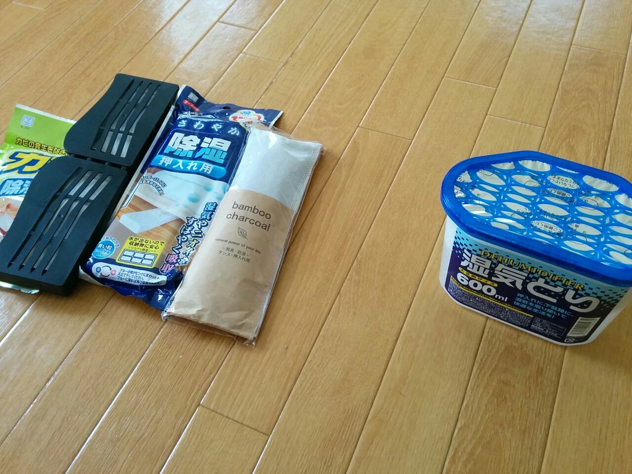 セリアで真冬の結露対策 シリカゲルの選び方と使い方 節約ママのこだわり掃除