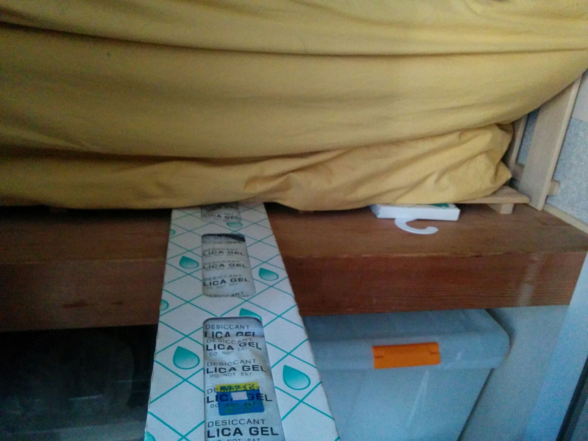 簡単 押入れの除湿剤を手作り 節約ママのこだわり掃除