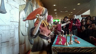2011_12_18_12_44_24