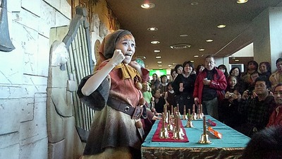 2011_12_18_12_45_24