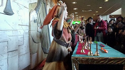 2011_12_18_12_43_30